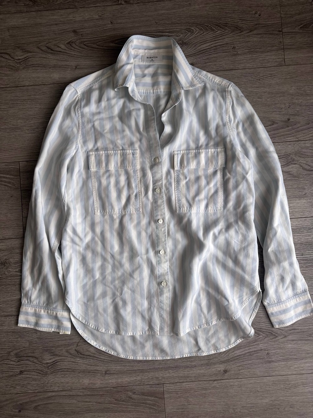 Babaton  Xs Light Blue t shirt  (38)